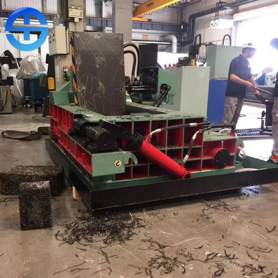 1600KN 압력 Bale 사이즈 300*300mm 지스러기 금속 베일러