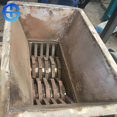 스크랩 용 500kg / H 전원 30kw 단일 샤프트 슈레더